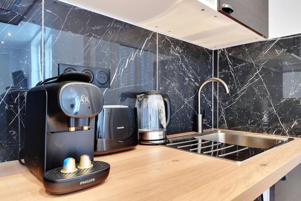 Appartement 4 Personnes Aux Portes De Paris Saint-Denis  Exterior foto